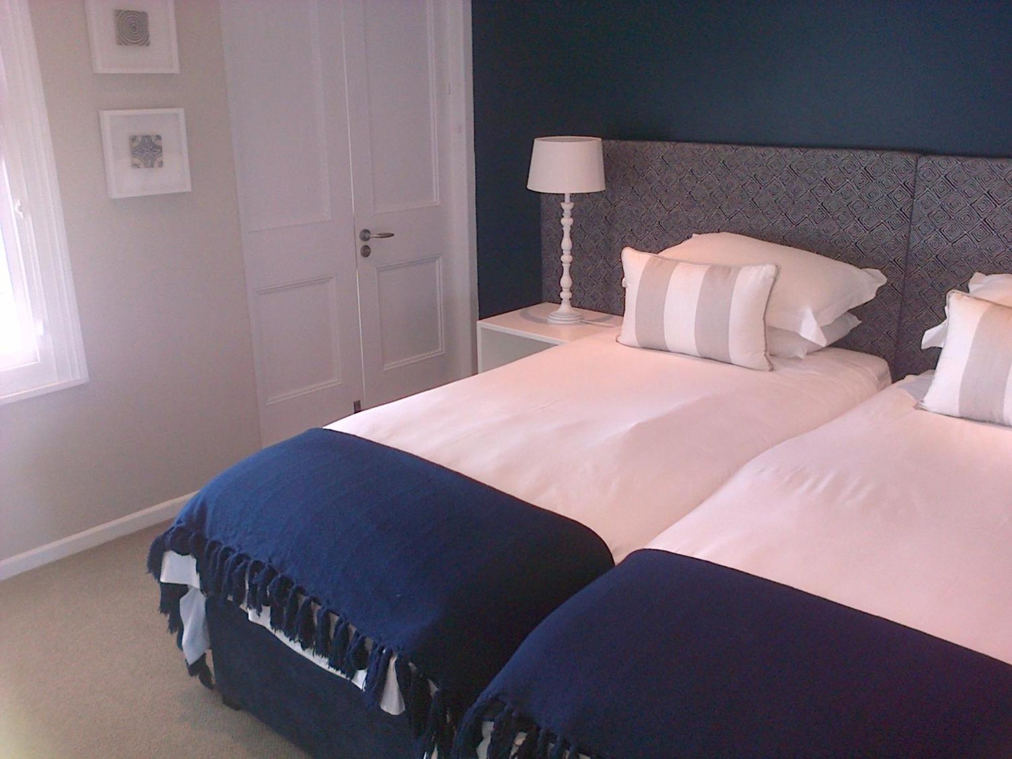Kenjockity Self Catering Apartments Херманус Стая снимка